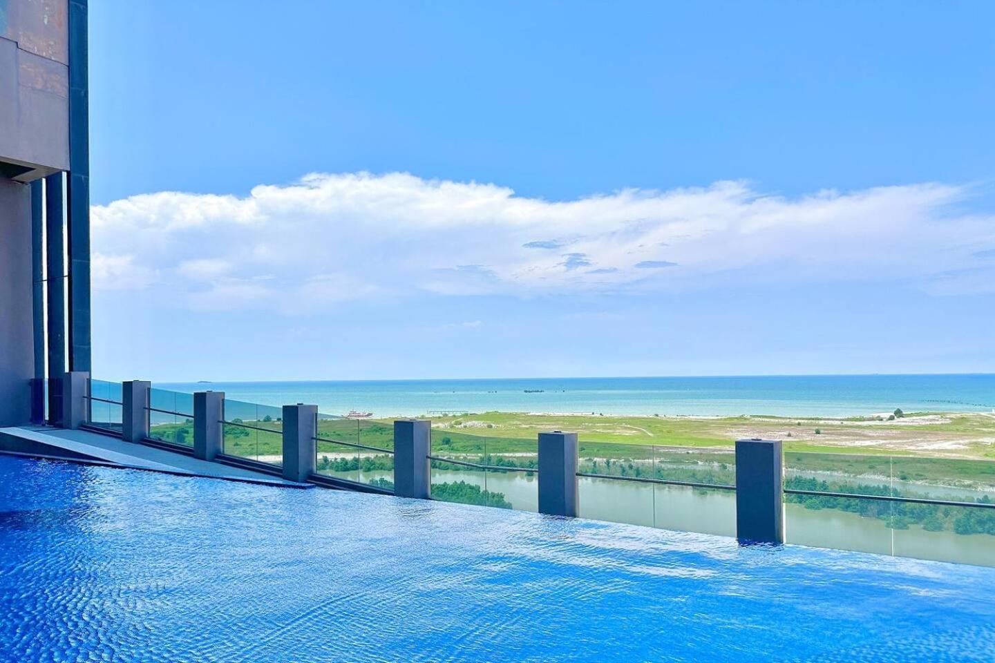 Imperio Residence Melaka Bagian luar foto